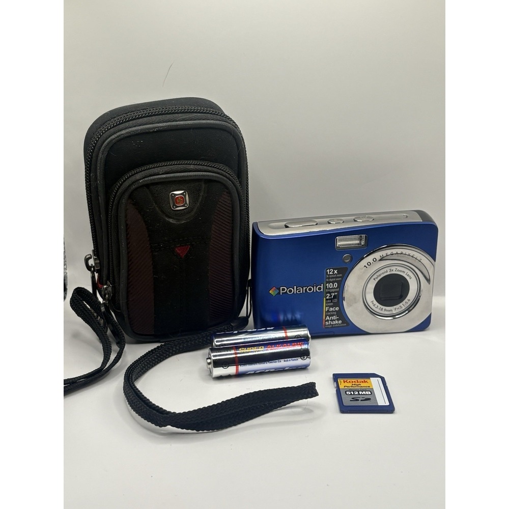 Polaroid‎ 10.0 MP Digital Camera i1037 Blue Bundle Batteries SD Card Bag EUC